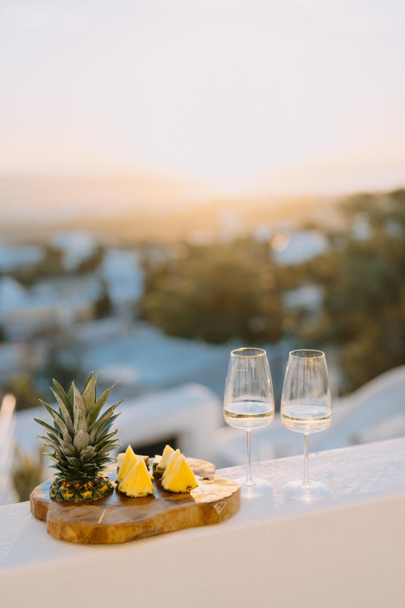 Noir Cave Villa With Private Jacuzzi And Sunset Terrace Pyrgos Kallistis Exterior foto